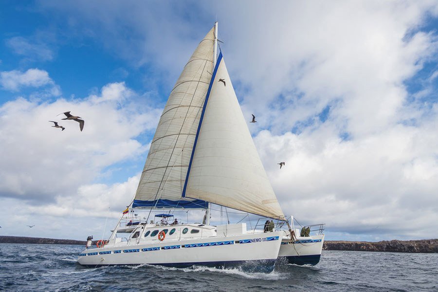 Nemo III Catamaran Yacht, Galapagos